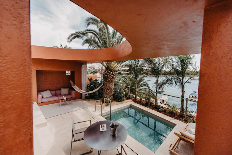 Zori Timeless Hotel